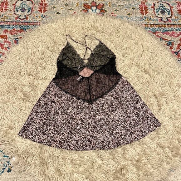 NWT Victoria’s Secret silky nightie XL - Picture 3 of 3